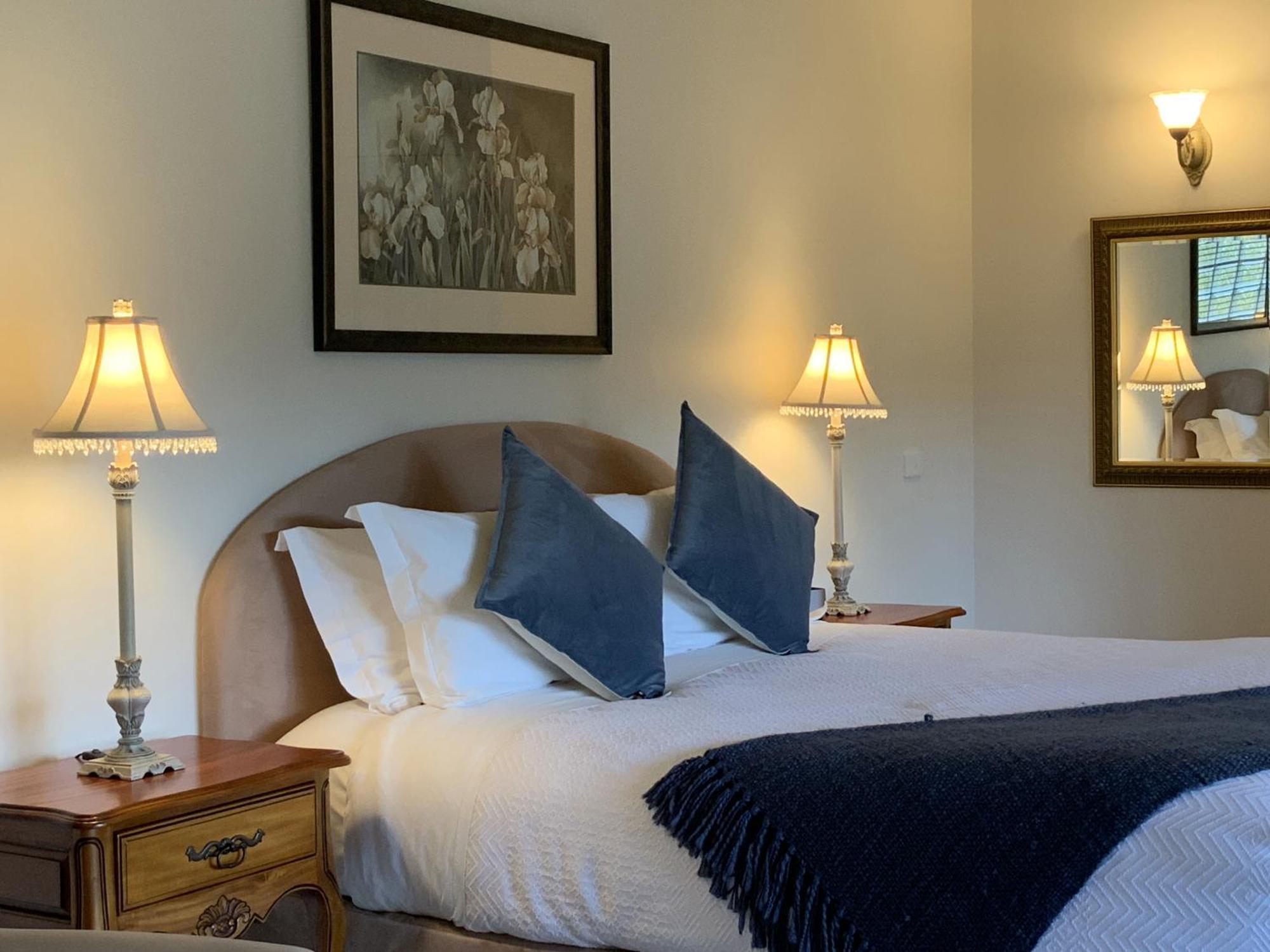 Delderfield Villas Marysville Room photo